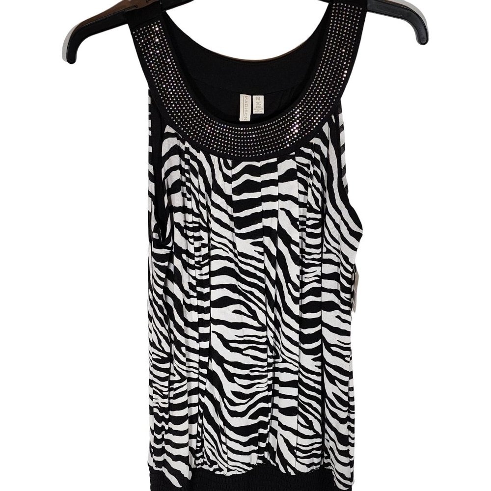 Madison M Black & White Zebra Print Dressy Sleeveless Top With Band Collar. NWT